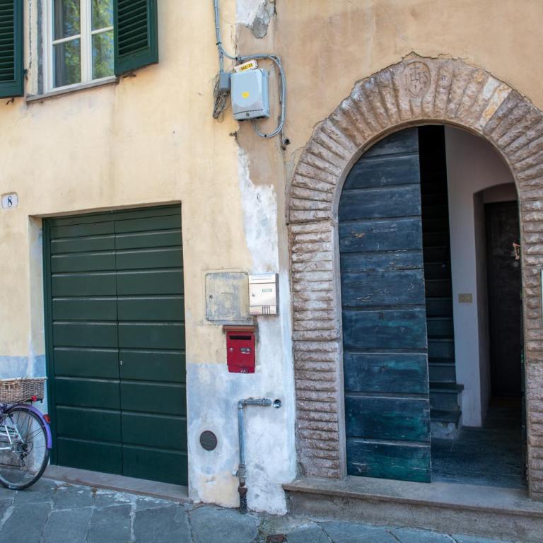 VILLA CITTADELLA - Appartamento con 2 Camere da Letto - 83