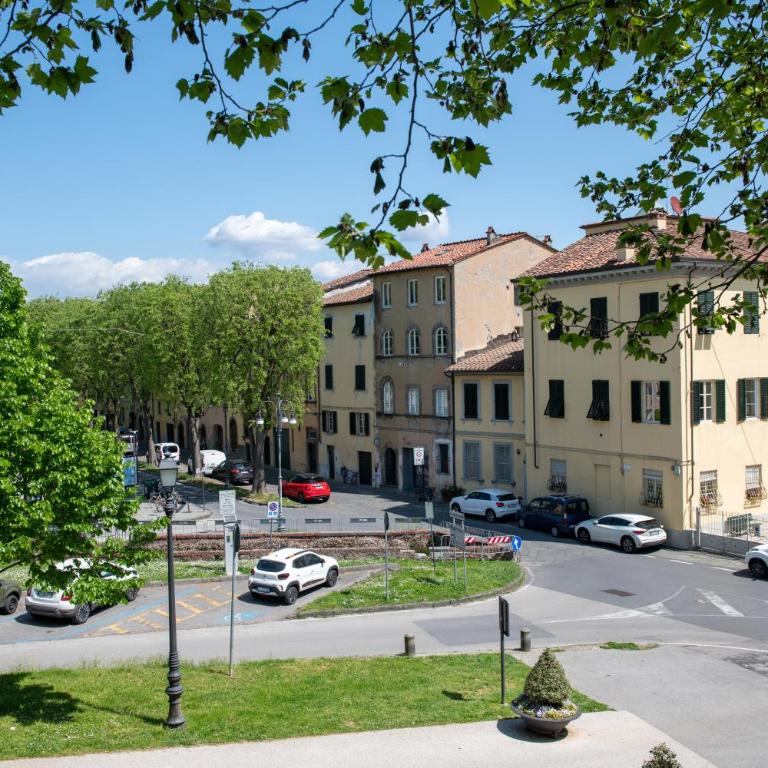 VILLA CITTADELLA - Appartamento con 2 Camere da Letto - 78
