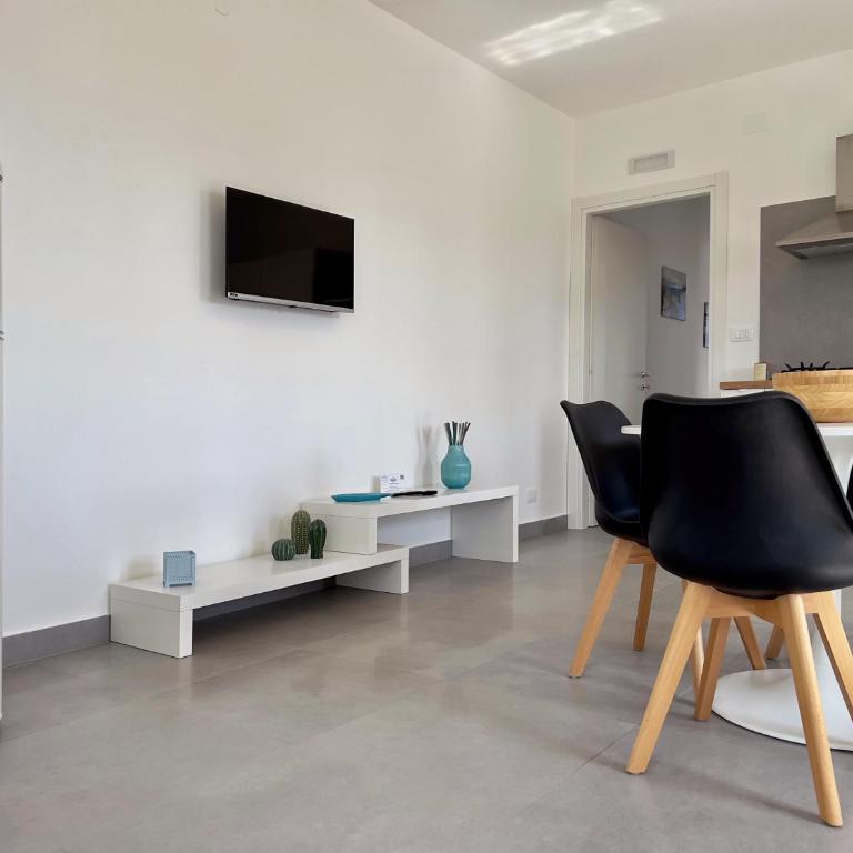 Appartamenti In Villa Polluce a 2 min dal mare WiFi e parcheggio - Appartamento con Vista Mare - 14