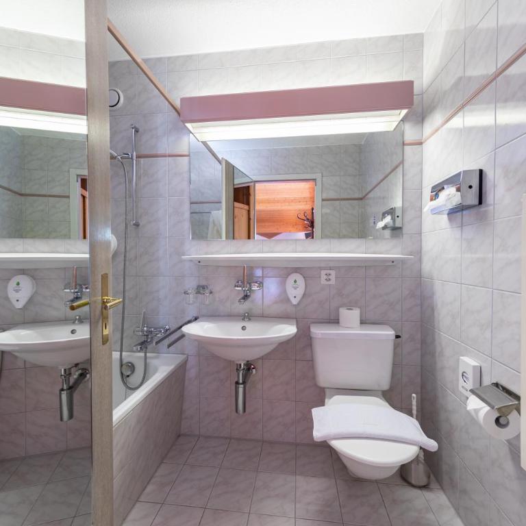 T3 Alpenhotel Flims - Doppelzimmer - 3