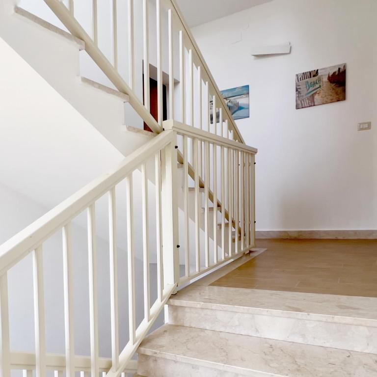 Appartamenti In Villa Polluce a 2 min dal mare WiFi e parcheggio - Appartamento con Vista Mare - 24