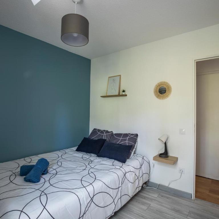 T4 climatisé au pied des rempart avec Parking - Apartment mit 3 Schlafzimmern - 4
