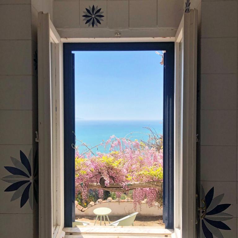 Casa Flora - Camera Matrimoniale Deluxe con Balcone e Vista Mare - 3