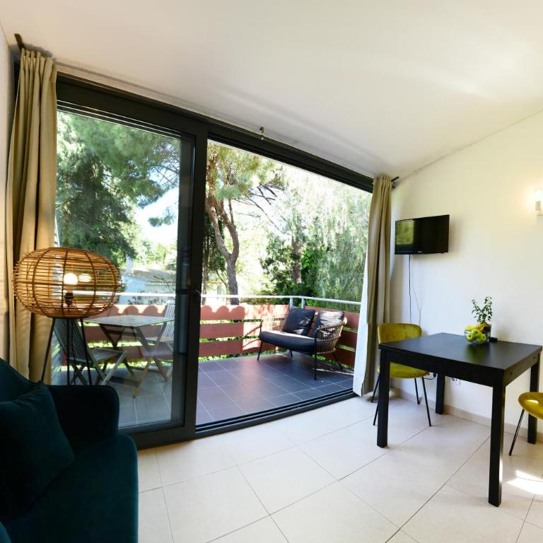 Pequeño y acogedor en el centro de CADAQUÉS - Apartamento de 1 dormitorio - 2