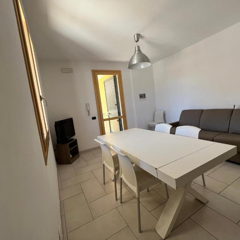 Rosmini Apartment - parcheggio-veranda - Baia Verde - Lido - by Click Salento - Casa con 1 Camera da Letto - 11