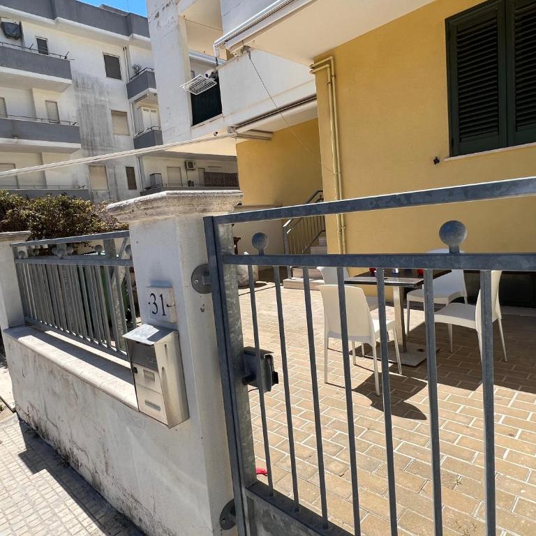 Rosmini Apartment - parcheggio-veranda - Baia Verde - Lido - by Click Salento - Casa con 1 Camera da Letto - 4