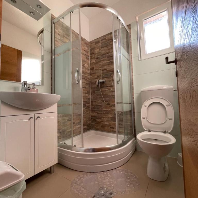 Villa Maja - Deluxe Double or Twin Room - 14