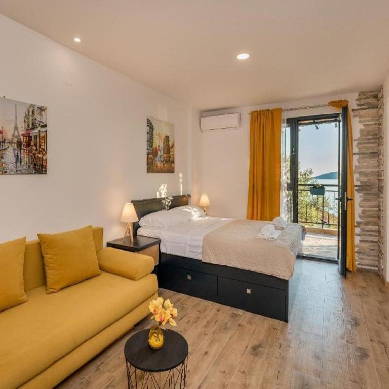 SkyView apartments - Deluxe Apartment with Sea View (2+2) - 5