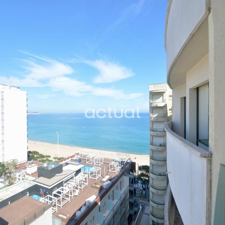 Super Beach 10H - Apartamento de 3 dormitorios - 40