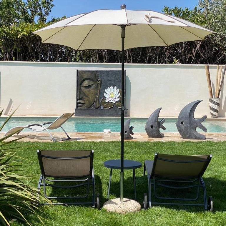 Mas Beau Soleil & Spa Cottages DeCharme avec Jacuzzi&Jardin Privés - Maison de Vacances - 5