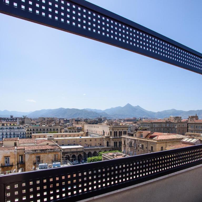 CENTRAL STATION APARTMENTS - Fanale Rentals - Superior Apartment - 22