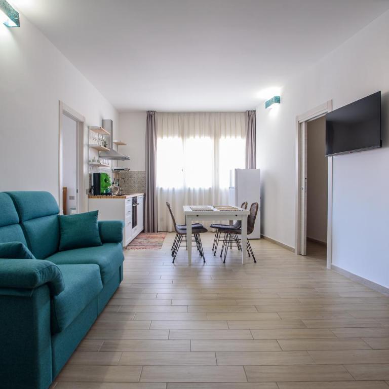 CENTRAL STATION APARTMENTS - Fanale Rentals - Superior Apartment - 9