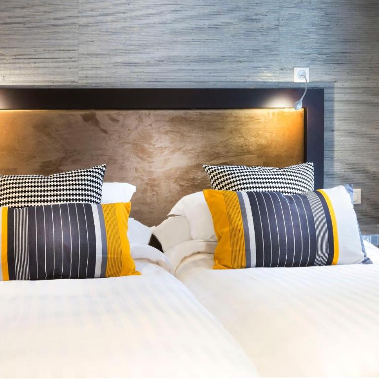 Hôtel International Paris - Chambre Double ou Lits Jumeaux Supérieure - 12