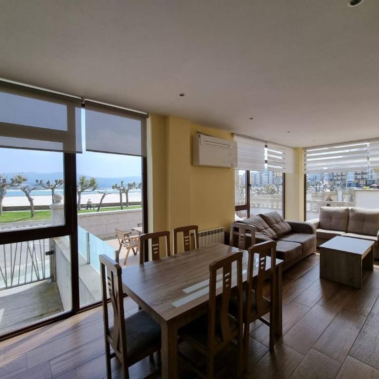 Foz Playa Rapadoira - Bajos con terraza - Apartamento Superior con vistas al mar - 4