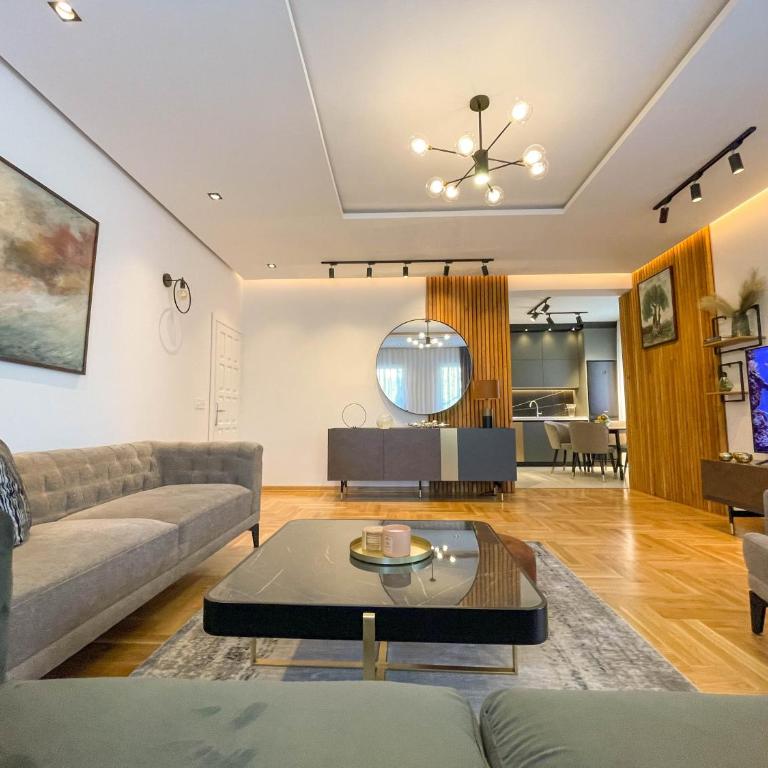 B&B Lovac - Suite sa Bračnim Krevetom (King-size) i Pogledom na Bazen - 6