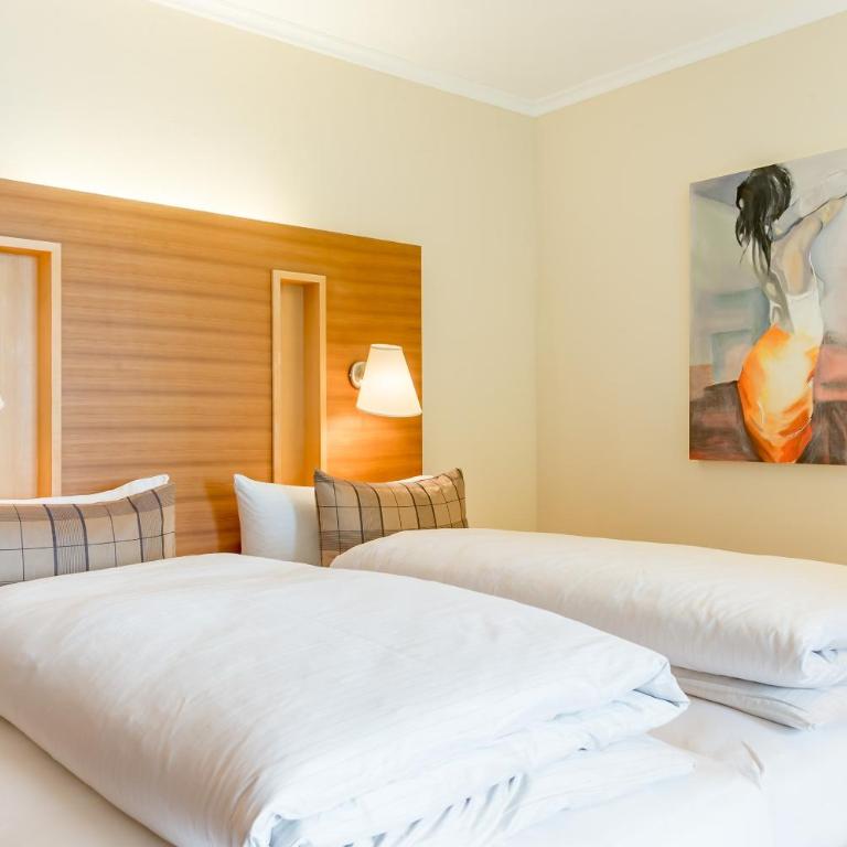 Hotel Andy 4 Sterne Superior - Deluxe Doppelzimmer mit Balkon - 9