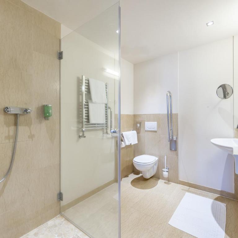 Hotel Andy 4 Sterne Superior - Deluxe Doppelzimmer mit Balkon - 11