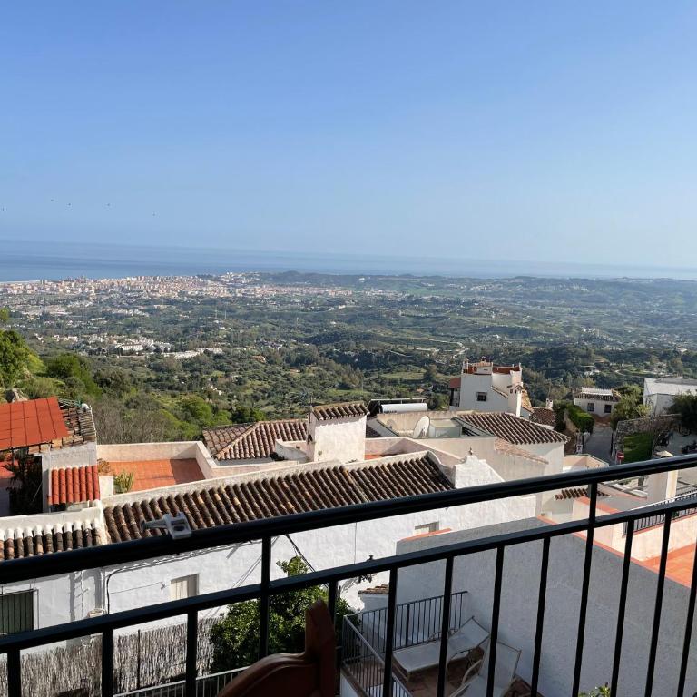 EL PARAISO, Apartamento en Mijas Pueblo con bonitas vistas a la costa y con piscina - Apartamento de 1 dormitorio - 4