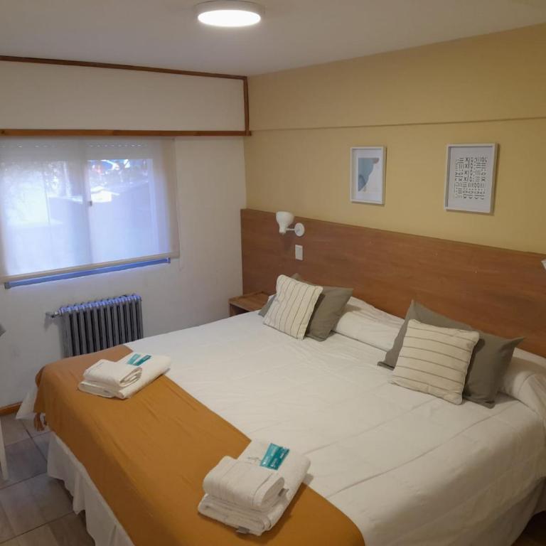 Latitud Cuarenta - Double Room - 4