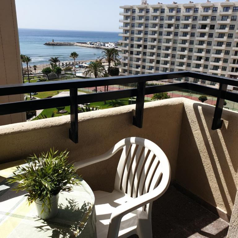 ESTUDIO RECIEN REFORMADO EN HOTEL 1 LINEA PLAYa - One-Bedroom Apartment - 8