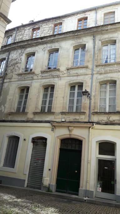 RÉNOVÉ, vue SUR Palais des Papes, terrasse et WIFI TROISIEME ETAGE - Apartment mit 1 Schlafzimmer - 36