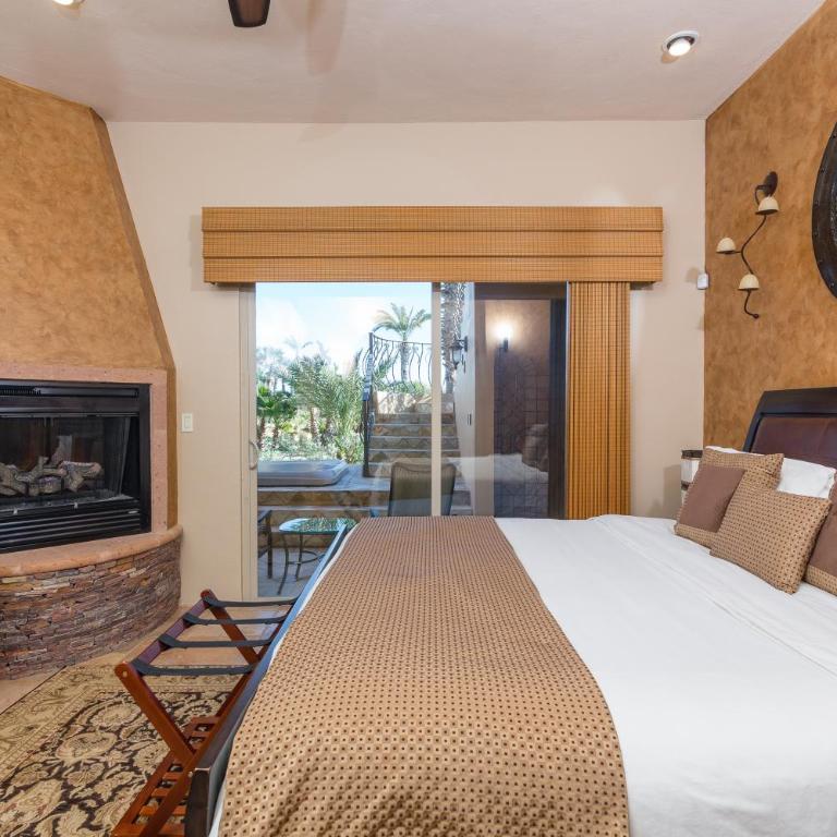 Casa de Bella Suenos at Bella Sirena - Three-Bedroom Villa - 19
