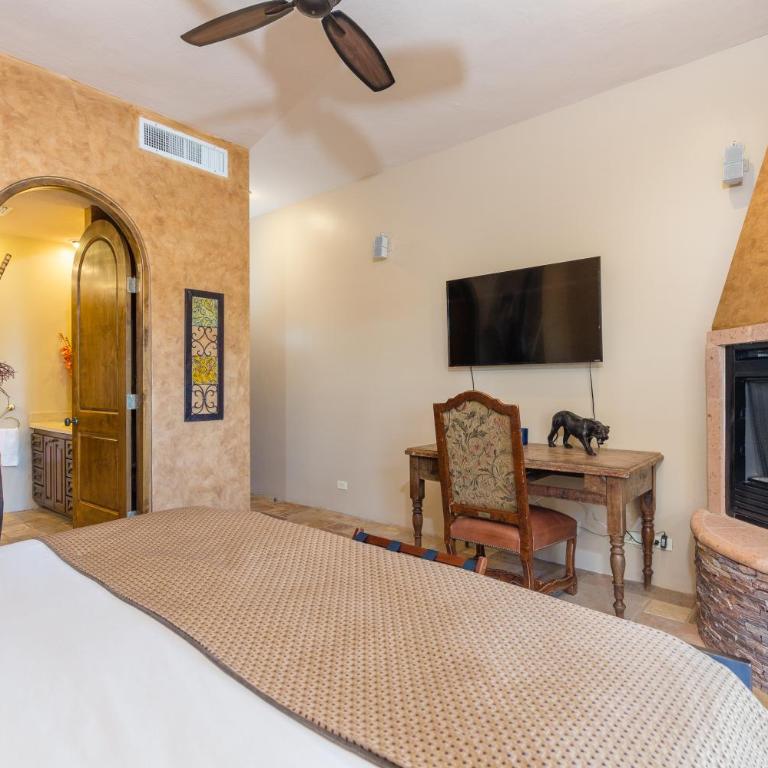 Casa de Bella Suenos at Bella Sirena - Three-Bedroom Villa - 9