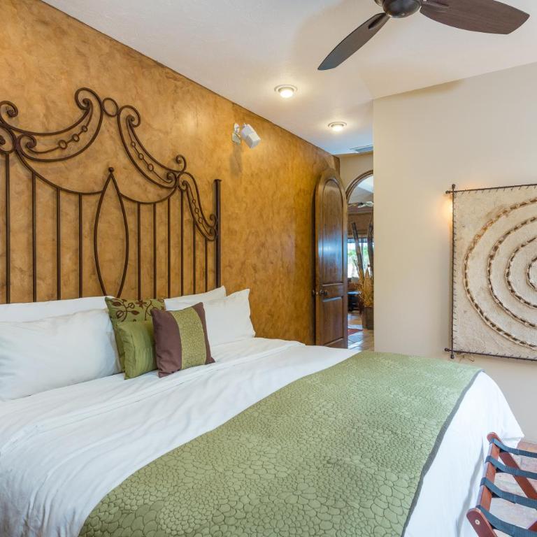 Casa de Bella Suenos at Bella Sirena - Three-Bedroom Villa - 11