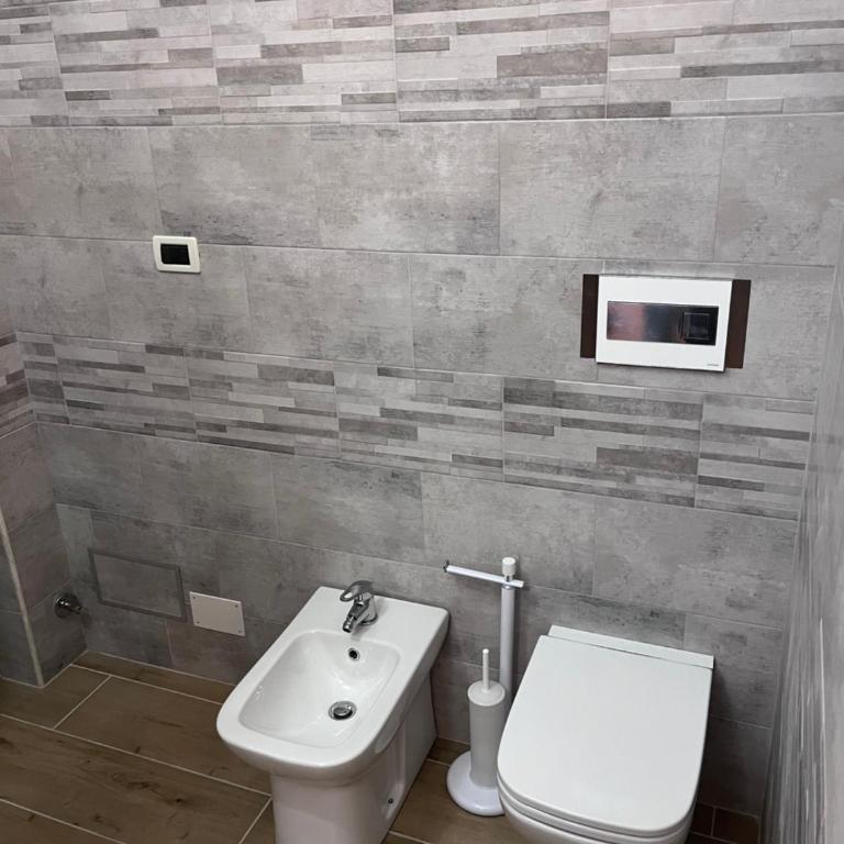 Casa B&B Canova22 - Appartamento con 1 Camera da Letto - 13