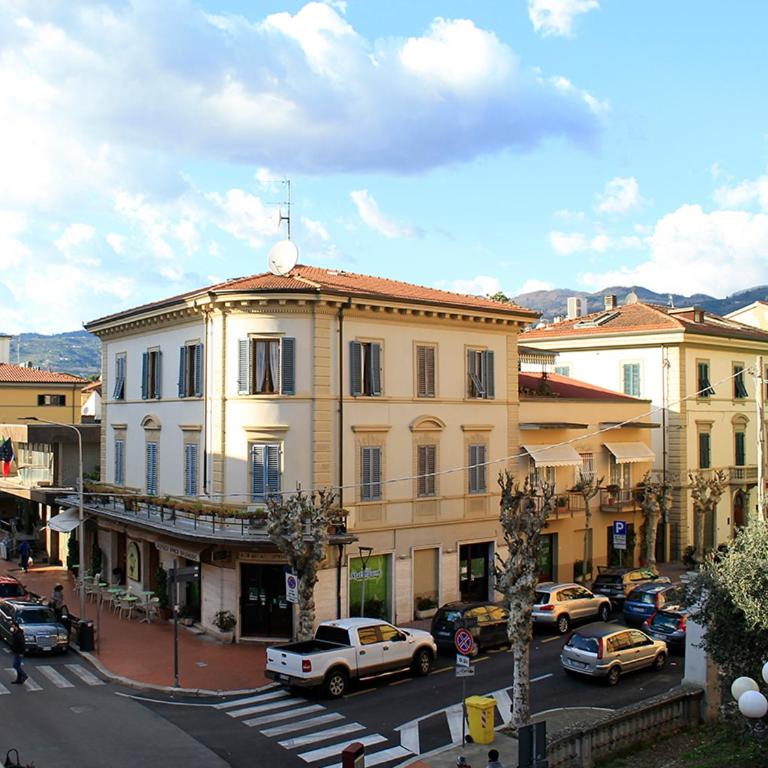 Elegante e panoramico Appartamento - Three-Bedroom Apartment - 4