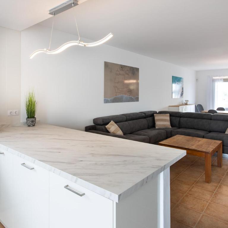 Luxury Villa Perla - Three-Bedroom Villa - 10