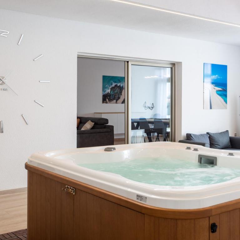 Luxury Villa Perla - Three-Bedroom Villa - 18