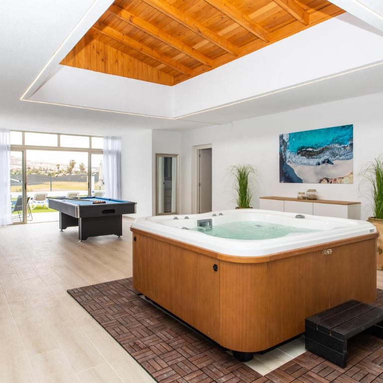 Luxury Villa Perla - Three-Bedroom Villa - 45