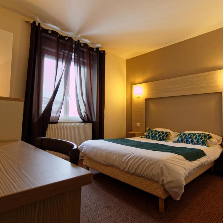 Hotel Restaurant L Echo du Lac - Chambre Simple Confort avec Douche - 5