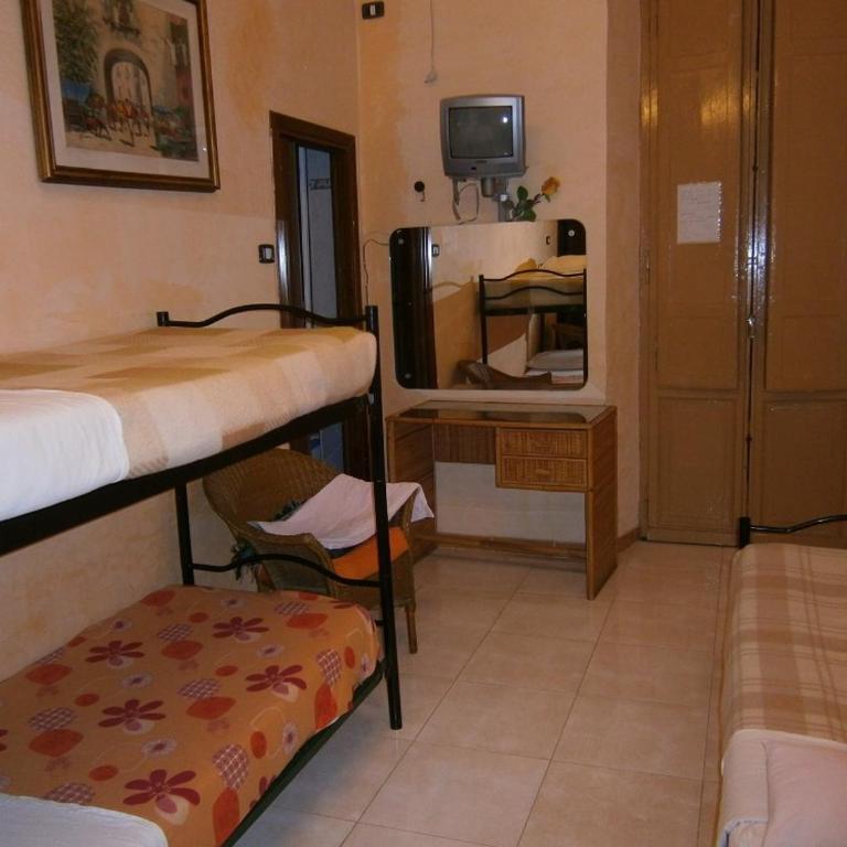 walter romarooms - Letto a Castello in Dormitorio Femminile - 1