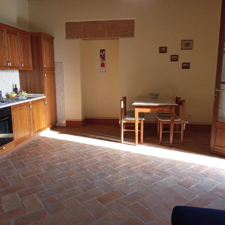 Agriturismo Collesassi - Appartamento con 2 Camere da Letto - 6