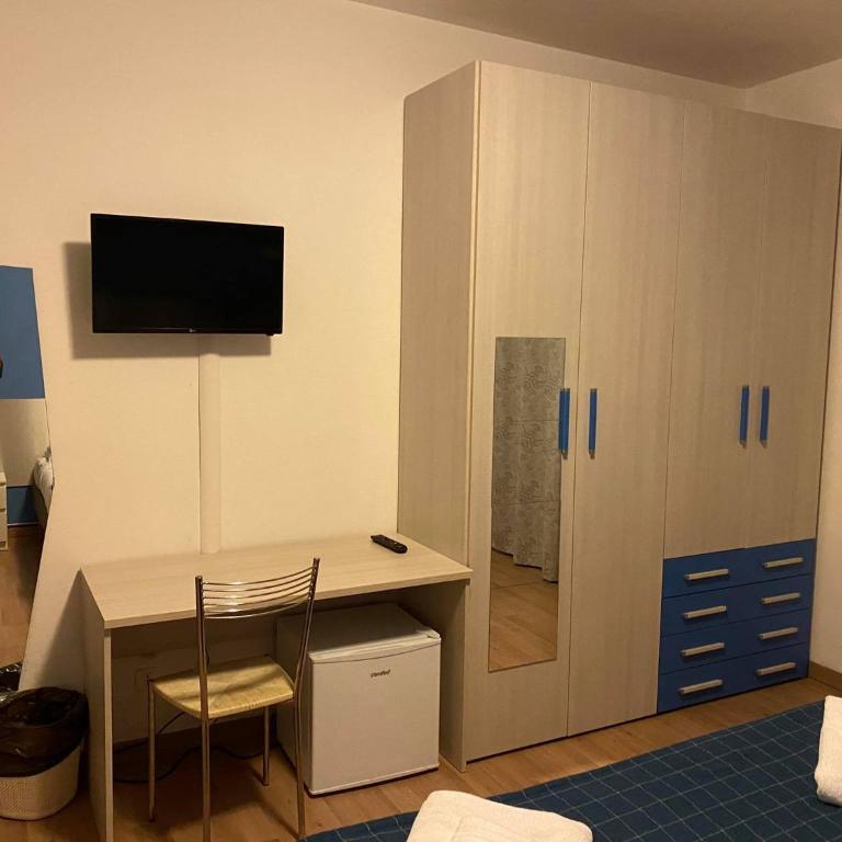 Venice Stay - Camera Tripla con Bagno in Comune - 7