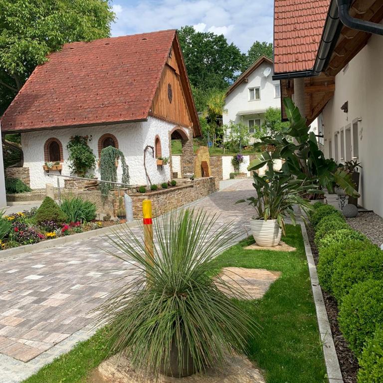 Exklusive Ferienwohnung / STAINZ / Luxury holiday Apartment - Apartment mit 2 Schlafzimmern - 32