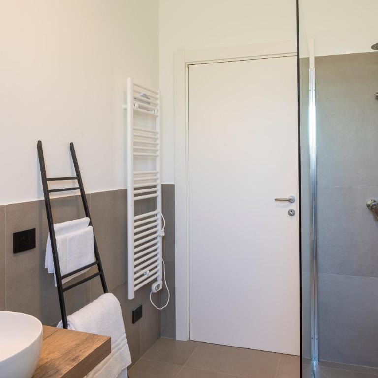 Corte Rocchetti Suite - Appartamento con 2 Camere da Letto - 5