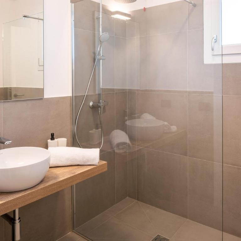 Corte Rocchetti Suite - Appartamento con 2 Camere da Letto - 6