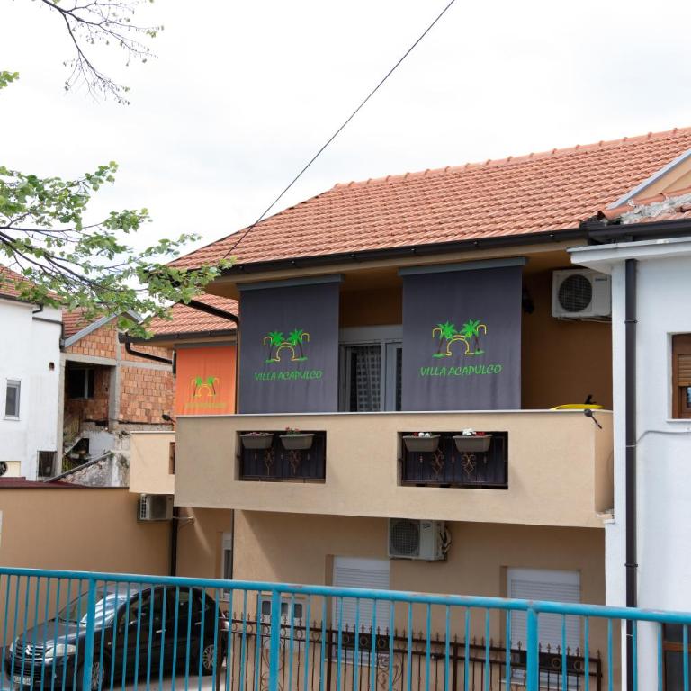 Villa Acapulco - Studio Apartment - 1