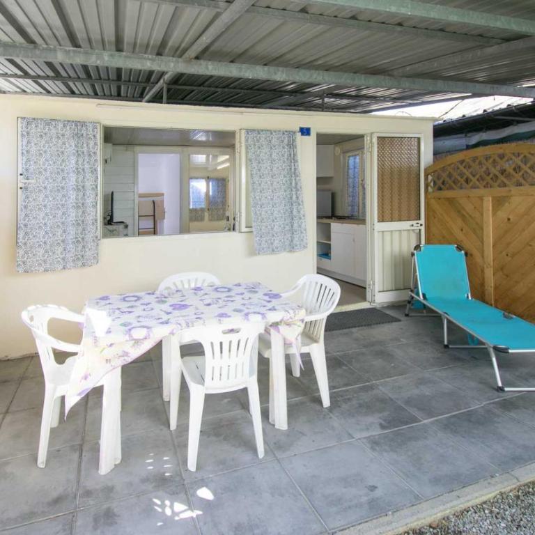 Camping Linus - Bungalow Standard - 2