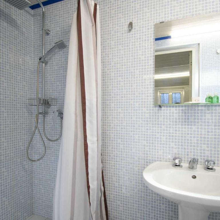 Camping Linus - Bungalow Standard - 4