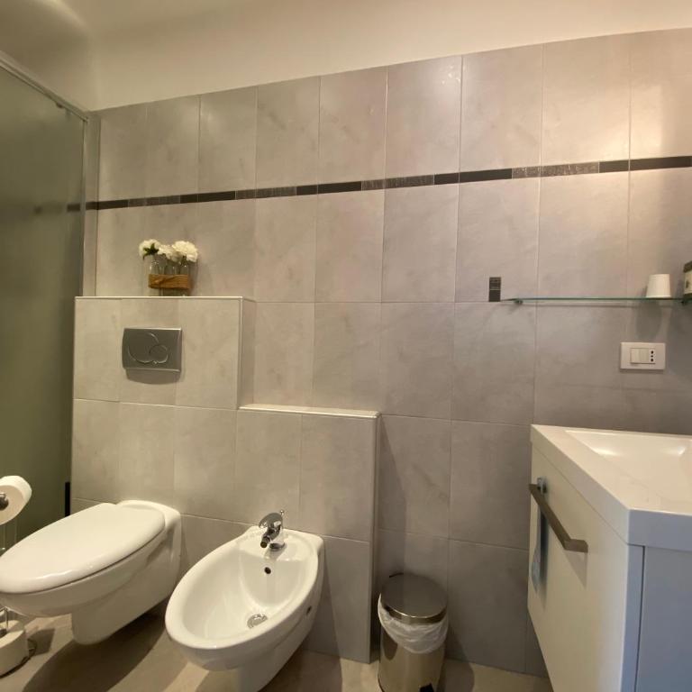 Locanda Nelia Guest House - Camera Deluxe - 8