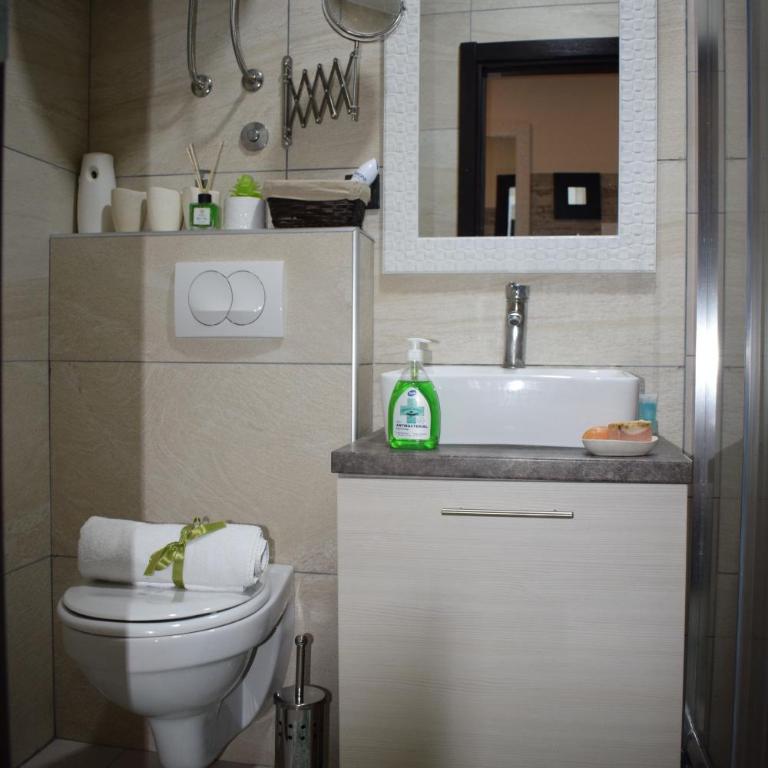 NATURA LUX MILMARI k 12 - Studio s King-sajz Krevetom i Sofom na Izvlačenje - 24