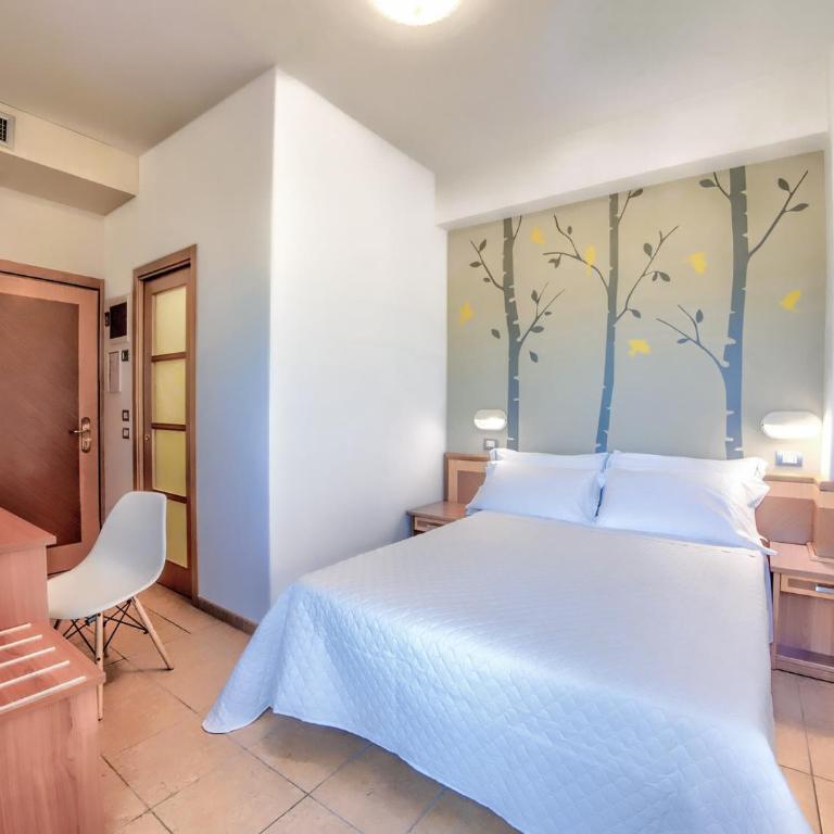 Hotel Colorado Cesenatico - Camera Matrimoniale/Doppia con Letti Singoli con Vista Mare - 2