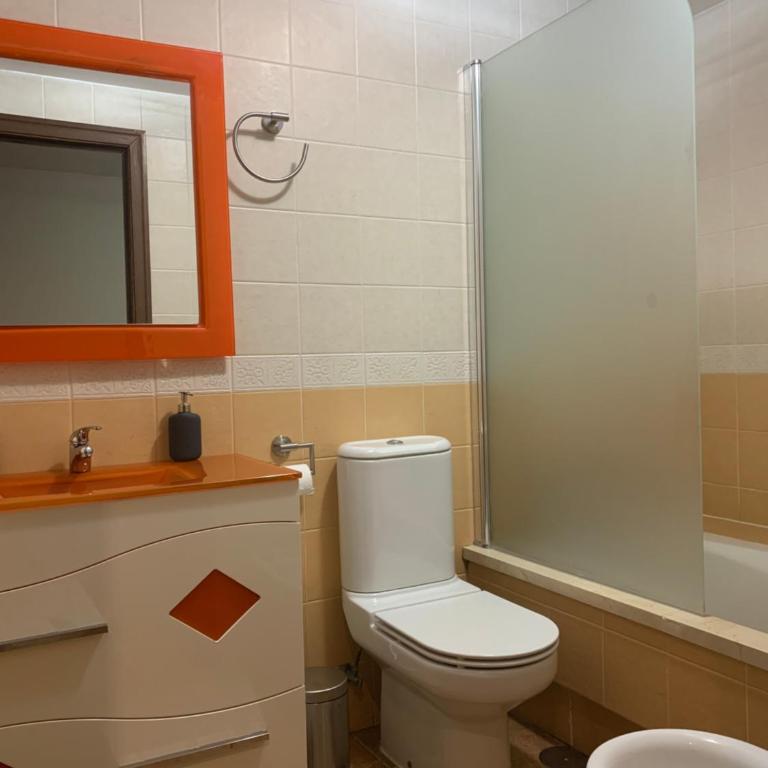 Apartamento con jardín privado y acceso a piscina - Apartamento de 3 dormitorios - 23