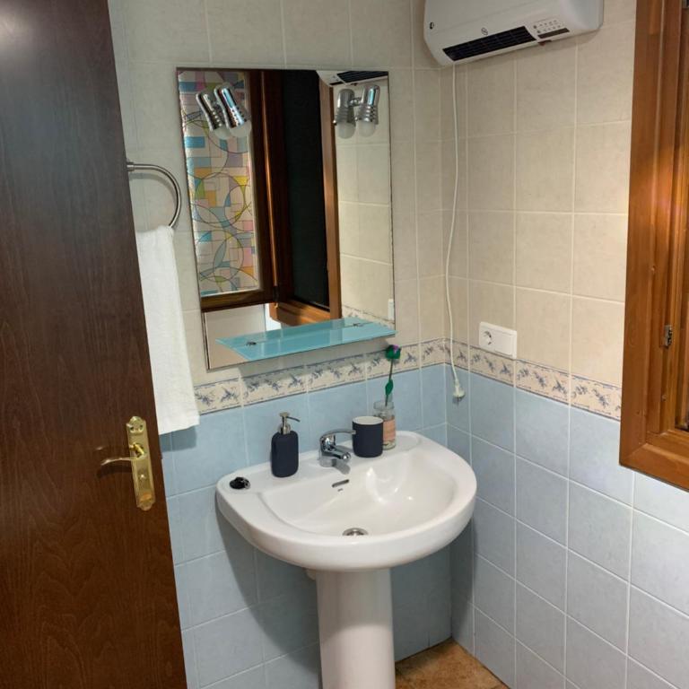 Apartamento con jardín privado y acceso a piscina - Apartamento de 3 dormitorios - 19