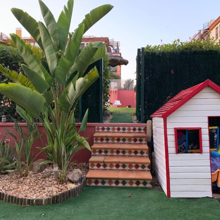Apartamento con jardín privado y acceso a piscina - Apartamento de 3 dormitorios - 27