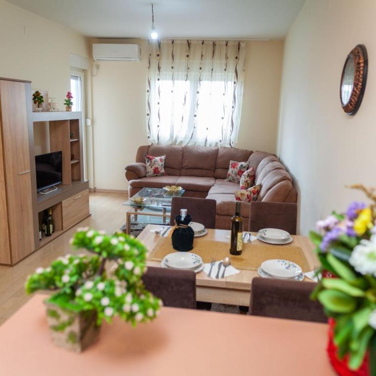 DAKI PREMIUM - One-Bedroom Apartment - 1